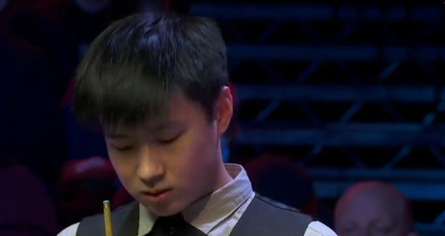 场上与自己 场上与自己