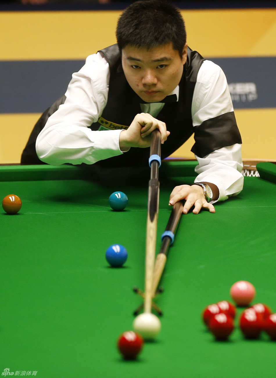 上半场低迷 上半场低迷