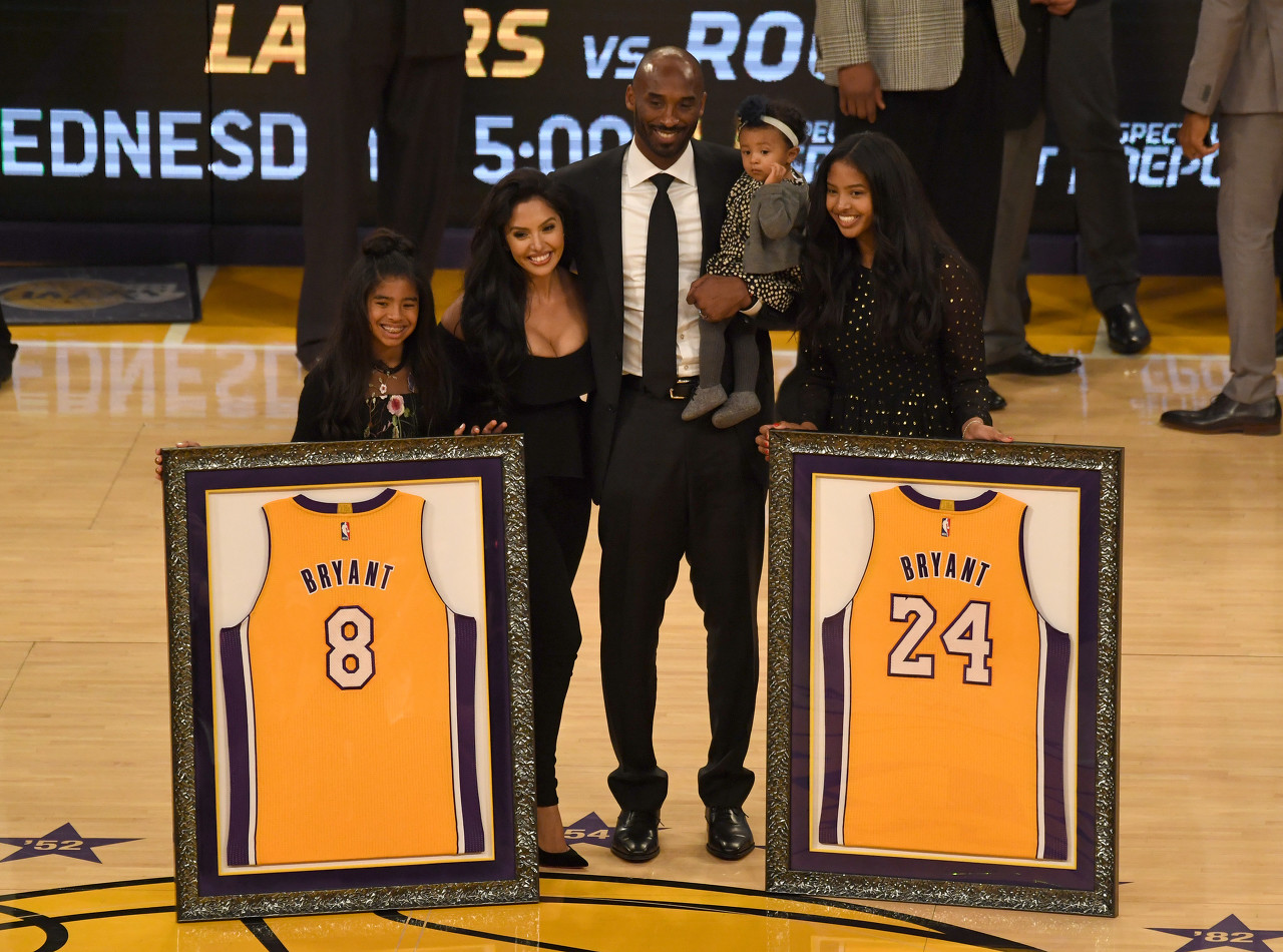 动一直怀有 动一直怀有