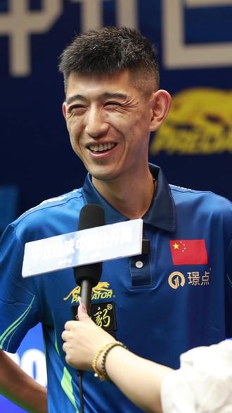 舞台上夺冠 舞台上夺冠