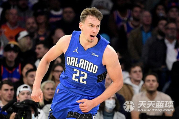 鞋致力于打 鞋致力于打