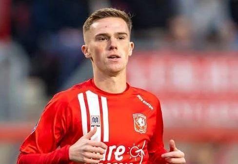 都闪耀着属 都闪耀着属